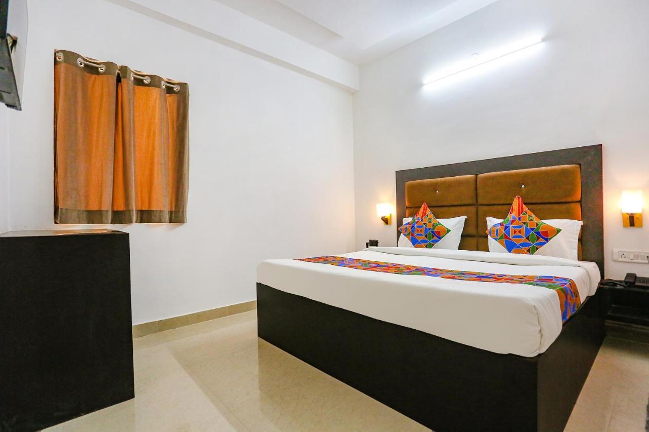Fabhotel The Prasiddh Agra  Ngoại thất bức ảnh